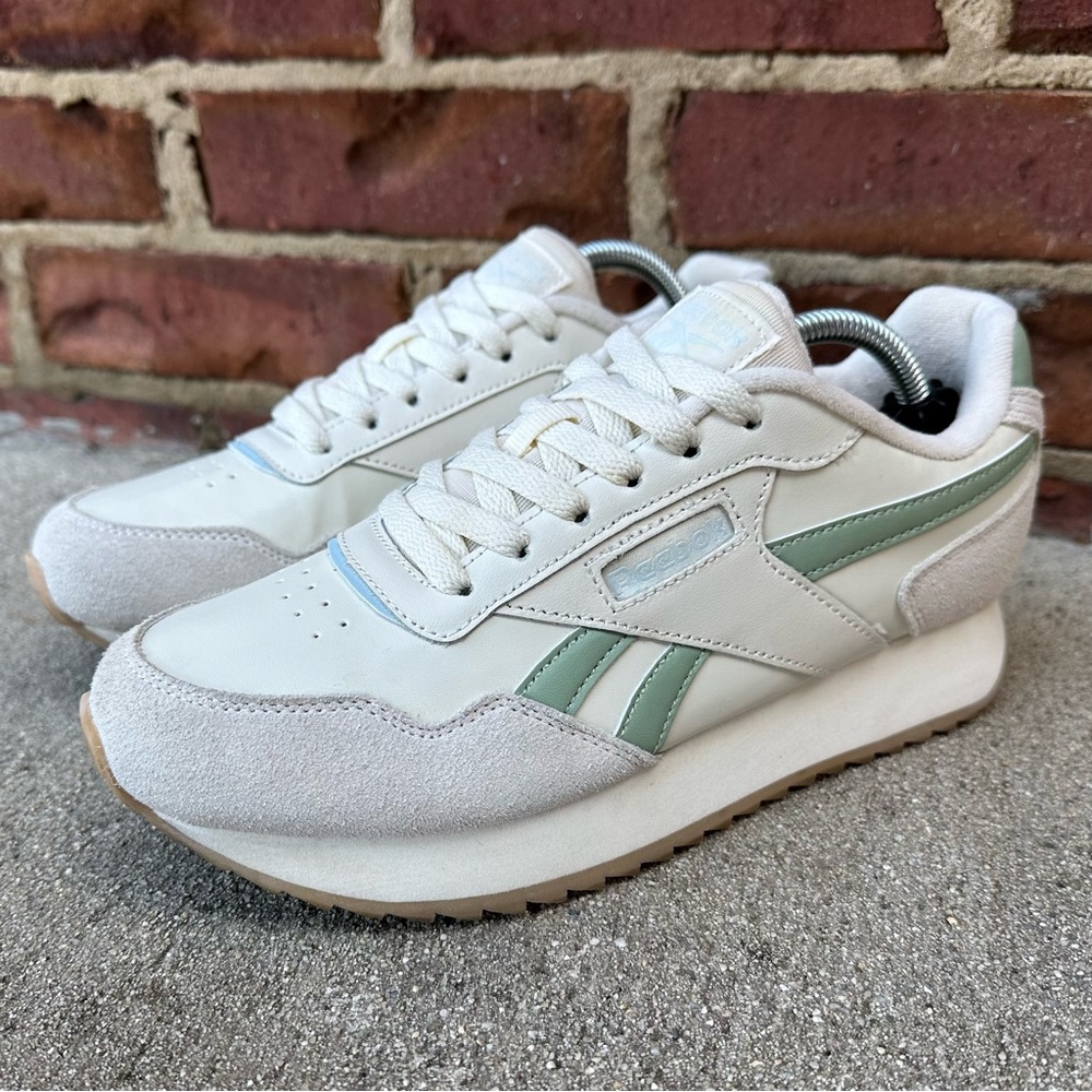 Reebok Classic Harman Running Shoes Womens 7 Bright White Quite Gray Lifestyle